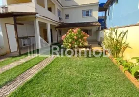 Foto 1 de Casa com 2 Quartos à venda, 200m² em Vargem Grande, Rio de Janeiro