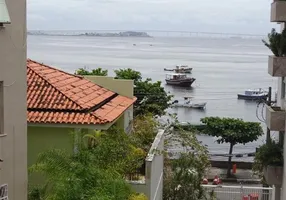 Foto 1 de Apartamento com 3 Quartos à venda, 130m² em Urca, Rio de Janeiro