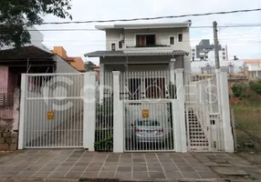 Foto 1 de Sobrado com 3 Quartos à venda, 227m² em Jardim Itú Sabará, Porto Alegre