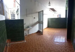 Foto 1 de Casa com 3 Quartos à venda, 190m² em Caminho Das Árvores, Salvador