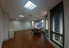 Foto 1 de Sala Comercial para alugar, 127m² em Vila Olímpia, São Paulo