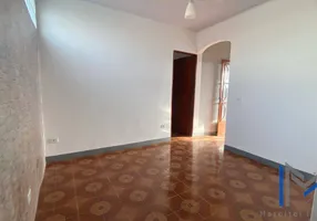 Foto 1 de Casa com 2 Quartos para alugar, 60m² em Vila Cretti, Carapicuíba