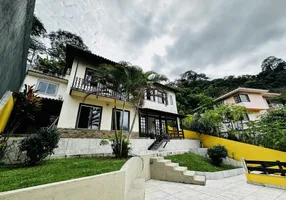 Foto 1 de Casa de Condomínio com 4 Quartos à venda, 322m² em Freguesia- Jacarepaguá, Rio de Janeiro
