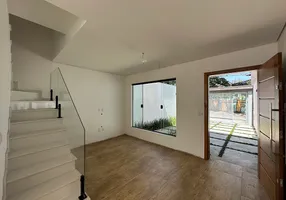 Foto 1 de Sobrado com 3 Quartos à venda, 108m² em Horto Florestal, São Paulo