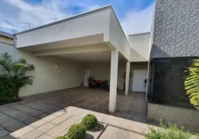 Foto 1 de Casa com 4 Quartos à venda, 390m² em Jardim das Nações, Taubaté