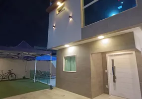 Foto 1 de Sobrado com 4 Quartos à venda, 300m² em Indianopolis, Caruaru