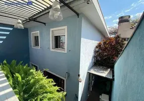 Foto 1 de Sobrado com 3 Quartos à venda, 222m² em Vila Romana, São Paulo