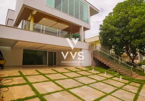 Foto 1 de Casa de Condomínio com 4 Quartos à venda, 480m² em Condomínio do Lago, Goiânia