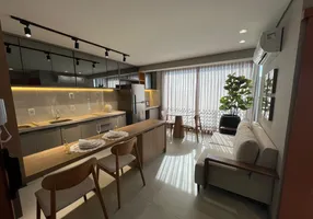 Foto 1 de Apartamento com 1 Quarto para alugar, 38m² em Saraiva, Uberlândia
