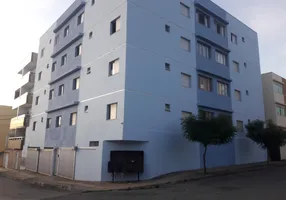 Foto 1 de Apartamento com 3 Quartos à venda, 105m² em Canelas, Montes Claros