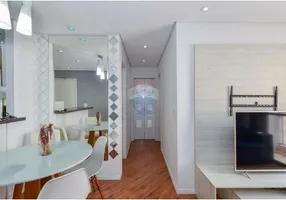 Foto 1 de Apartamento com 2 Quartos à venda, 53m² em Vila Liviero, São Paulo