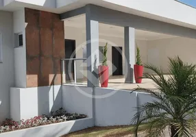 Foto 1 de Casa de Condomínio com 3 Quartos à venda, 466m² em Condominio Marambaia, Vinhedo