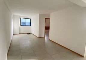 Foto 1 de Apartamento com 2 Quartos para alugar, 60m² em Jatiúca, Maceió