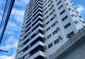 Foto 1 de Apartamento com 4 Quartos à venda, 150m² em Boa Viagem, Recife