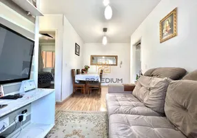 Foto 1 de Apartamento com 2 Quartos à venda, 53m² em Emiliano Perneta, Pinhais