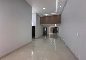 Foto 1 de Casa com 3 Quartos à venda, 154m² em Jardim Atlântico, Goiânia