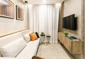 Foto 1 de Apartamento com 2 Quartos à venda, 48m² em Guarujá, Porto Alegre