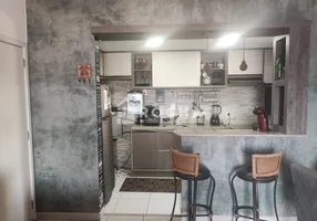 Foto 1 de Apartamento com 3 Quartos à venda, 80m² em Monte Castelo, Campo Grande