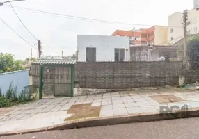 Foto 1 de Casa com 4 Quartos à venda, 159m² em Santa Tereza, Porto Alegre