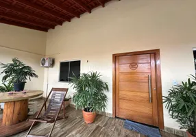 Foto 1 de Casa com 4 Quartos à venda, 270m² em Três Marias, Porto Velho