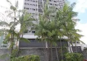 Foto 1 de Apartamento com 3 Quartos à venda, 77m² em Casa Amarela, Recife