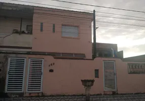 Foto 1 de Sobrado com 2 Quartos à venda, 72m² em Vila Atlântica, Mongaguá