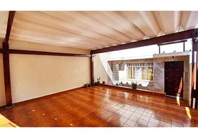 Foto 1 de Casa com 3 Quartos à venda, 133m² em Vila Gumercindo, São Paulo