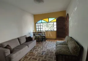 Foto 1 de Casa com 4 Quartos à venda, 140m² em Colégio Batista, Belo Horizonte