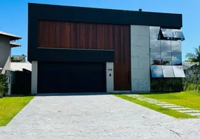 Foto 1 de Casa com 4 Quartos para alugar, 400m² em Jurerê Internacional, Florianópolis