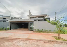 Foto 1 de Casa com 4 Quartos à venda, 290m² em Floresta, Cascavel