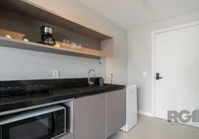 Foto 1 de Flat com 1 Quarto para alugar, 27m² em Auxiliadora, Porto Alegre