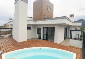 Foto 1 de Cobertura com 2 Quartos à venda, 120m² em Pântano do Sul, Florianópolis