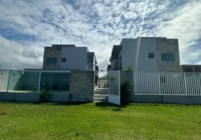 Foto 1 de Casa de Condomínio com 2 Quartos à venda, 88m² em Barra de São João, Casimiro de Abreu