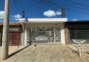 Foto 1 de Casa com 2 Quartos à venda, 142m² em Jardim Jóckei Club A, São Carlos