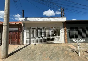 Foto 1 de Casa com 2 Quartos à venda, 143m² em Jardim Jóckei Club A, São Carlos