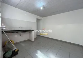 Foto 1 de Casa com 1 Quarto para alugar, 30m² em Santa Paula, São Caetano do Sul
