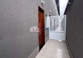 Foto 1 de Casa de Condomínio com 2 Quartos à venda, 55m² em Vila Sonia, Praia Grande