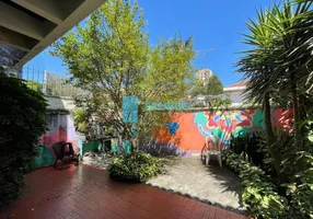 Foto 1 de Sobrado com 4 Quartos à venda, 240m² em Vila Congonhas, São Paulo