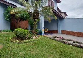 Foto 1 de Casa de Condomínio com 5 Quartos à venda, 320m² em Jardim Ana Estela, Carapicuíba