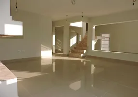 Foto 1 de Casa com 3 Quartos à venda, 300m² em Nova Fazendinha, Carapicuíba