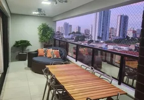 Foto 1 de Apartamento com 4 Quartos à venda, 209m² em Jardim Cuiabá, Cuiabá
