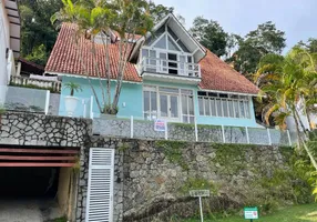 Foto 1 de Casa com 3 Quartos à venda, 250m² em Pendotiba, Niterói