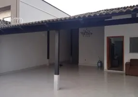 Foto 1 de Casa com 3 Quartos à venda, 260m² em Residencial Vereda dos Buritis, Goiânia