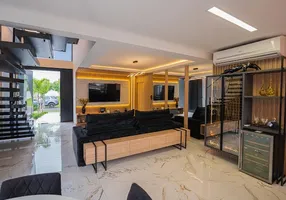 Foto 1 de Casa de Condomínio com 3 Quartos para alugar, 335m² em Santa Regina, Camboriú