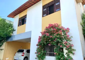 Foto 1 de Casa com 3 Quartos à venda, 163m² em Capim Macio, Natal