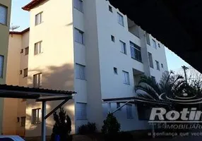 Foto 1 de Apartamento com 3 Quartos à venda, 77m² em Tubalina, Uberlândia