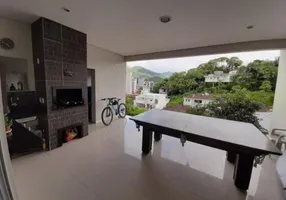 Foto 1 de Casa com 2 Quartos à venda, 190m² em Jaraguá Esquerdo, Jaraguá do Sul