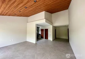 Foto 1 de Casa de Condomínio com 3 Quartos à venda, 161m² em Catole, Campina Grande