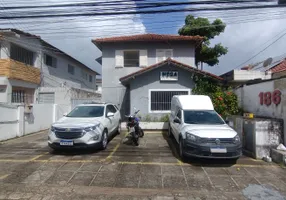 Foto 1 de Sobrado com 4 Quartos à venda, 403m² em Derby, Recife