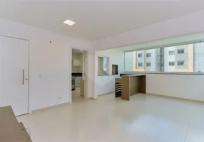 Foto 1 de Apartamento com 3 Quartos à venda, 90m² em Água Verde, Curitiba